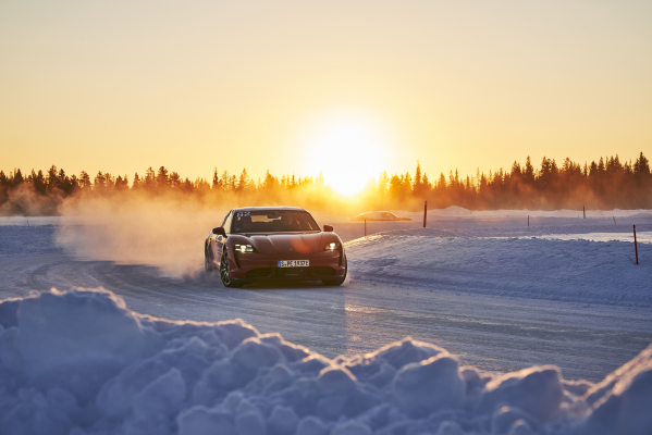 PORSCHE_TYL0061.jpg